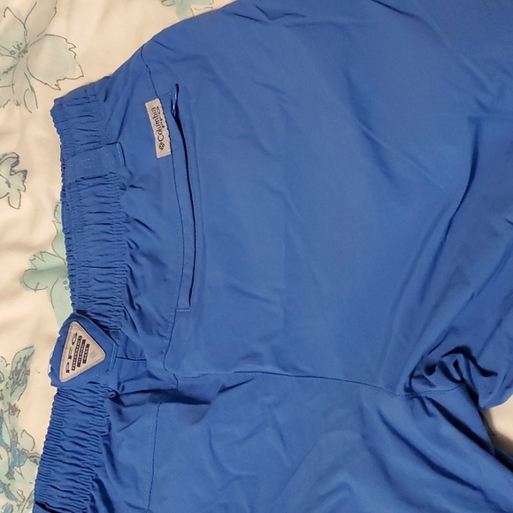 Columbia PFG Blue Shorts Small - Picture 5 of 8